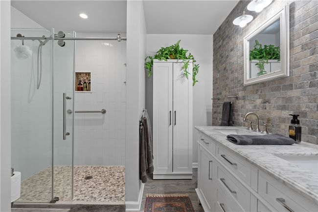 Primary bathroom | Image 24