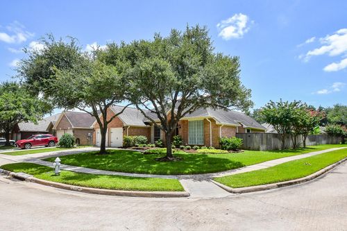 1723 River Trl, Sugar Land, TX, 77479-6339 | Card Image