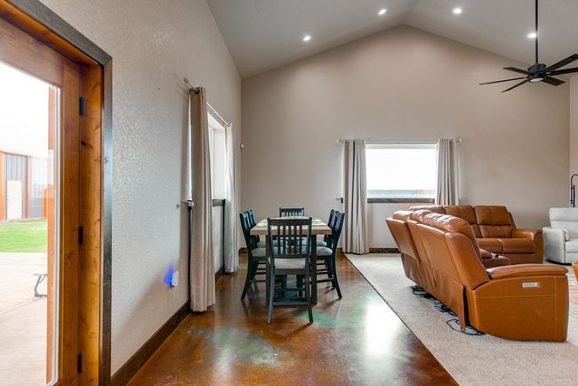 10408 E Midway Rd, House other with 4 bedrooms, 3 bathrooms and 4 parking in Big Spring TX | Image 27