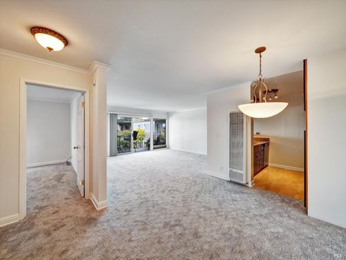 367 Eden Roc None, Sausalito, CA, 94965 | Card Image