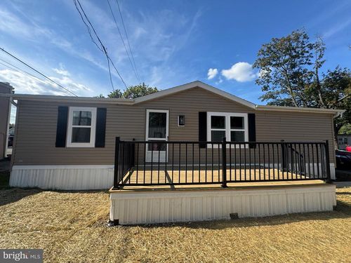 4 Nelson Manor Ln, MIDDLETOWN, PA, 17057-4905 | Card Image
