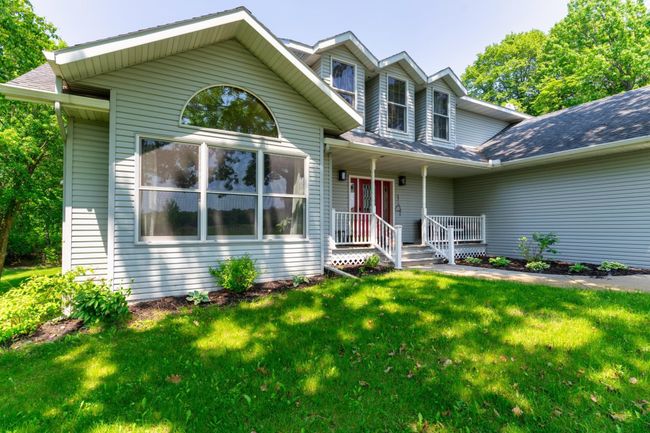 Front Porch.jpeg | Image 41