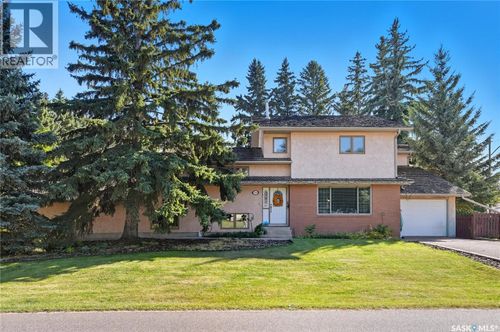 3341 Dieppe St, Saskatoon, SK, S7M3S6 | Card Image