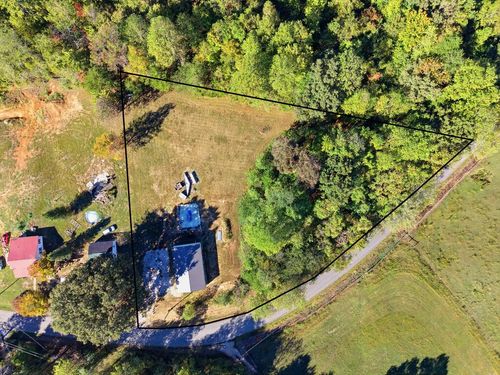 320 Bethel Hollow Rd, Quebeck, TN, 38579 | Card Image