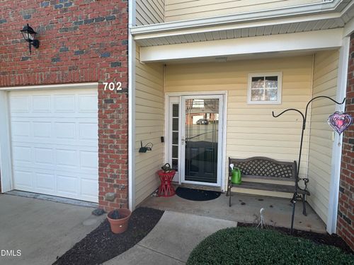 702 Village Lake Dr, Mebane, NC, 27302-8879 | Card Image