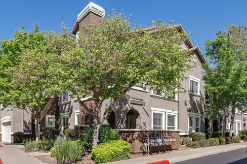 5547 Tares Circle, Elk Grove, CA, 95757 | Card Image