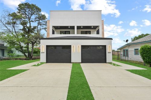 5303 Colonial Ave, Dallas, TX, 75215-4910 | Card Image
