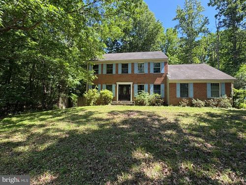 2173 Wildwood Forest Blvd, AMISSVILLE, VA, 20106-1872 | Card Image