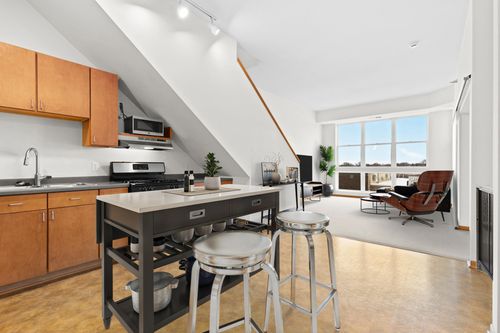 apt-311-2650 University Ave W, Saint Paul, MN, 55114-1926 | Card Image