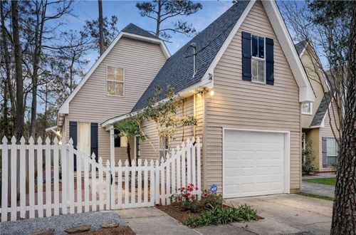 a-626 S Village Lane Lane, Mandeville, LA, 70471 | Card Image