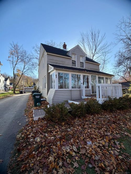 85 Childress Ave, Rochester Hills, MI, 48307-2708 | Card Image