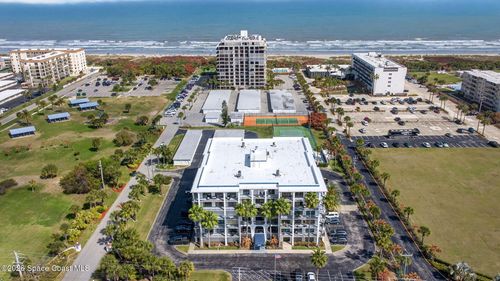 ph-1-2090 N Atlantic Ave, Cocoa Beach, FL, 32931-5014 | Card Image