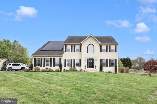 40 Sweet Shade Ct, HARPERS FERRY, WV, 25425-3194 | Card Image