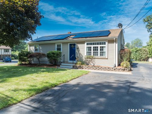 541 Washington Rd, Enfield, CT, 06082-2121 | Card Image