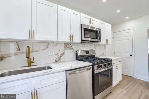 5504 Robinwood Ave, BALTIMORE, MD, 21207-6769 | Card Image