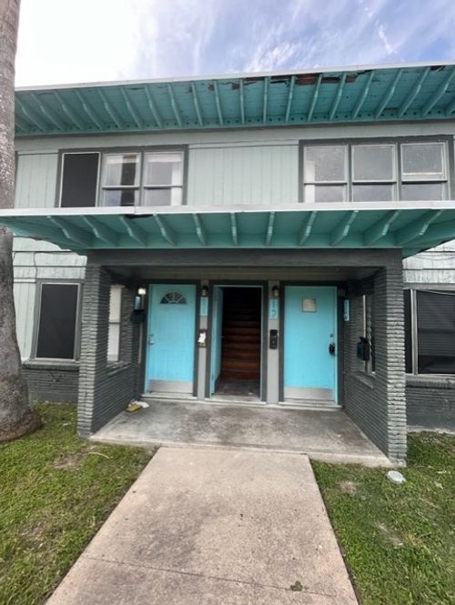 3120 Santa Fe St, Corpus Christi, TX, 78404-1632 | Card Image