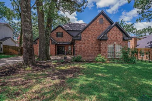 1124 Stillmeadow Ln, Longview, TX, 75604-2822 | Card Image