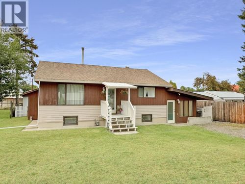 330 Cedar Ave, 100 Mile House, BC, V0K2E1 | Card Image