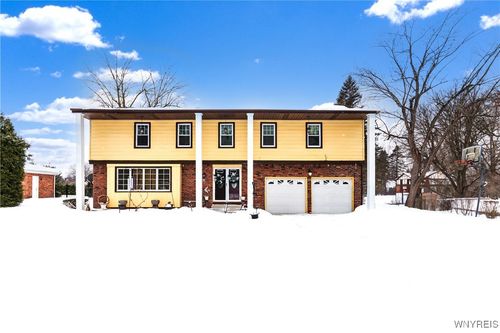 60 Chapel Woods, Amherst, NY, 14221-1815 | Card Image