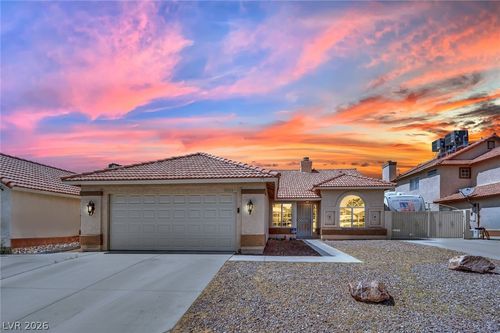 5521 Tincup Dr, Las Vegas, NV, 89130-1958 | Card Image