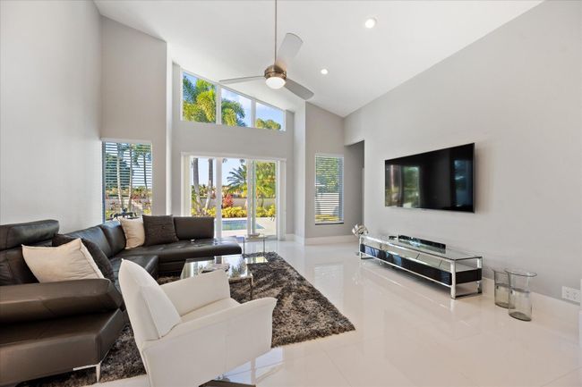 12172 Longwood Green Drive, House other with 4 bedrooms, 4 bathrooms and null parking in Wellington FL | Image 17