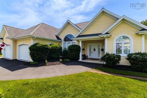 109 Edgehill Dr, Valley, NS, B6L3K5 | Card Image