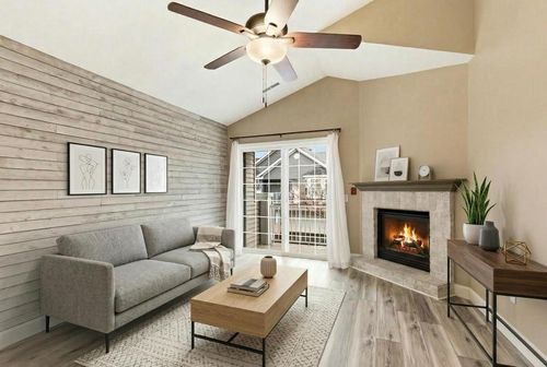 3282 Stonecreek Dr, Madison, WI, 53719-5250 | Card Image