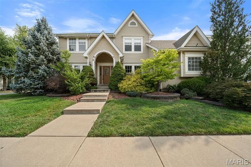 317 Lake Side View Ln, Saint Peters, MO, 63376-2293 | Card Image