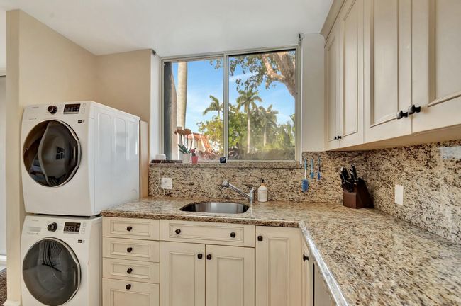 4379 Trevi Ct, Condo with 3 bedrooms, 3 bathrooms and null parking in Lake Worth FL | Image 14