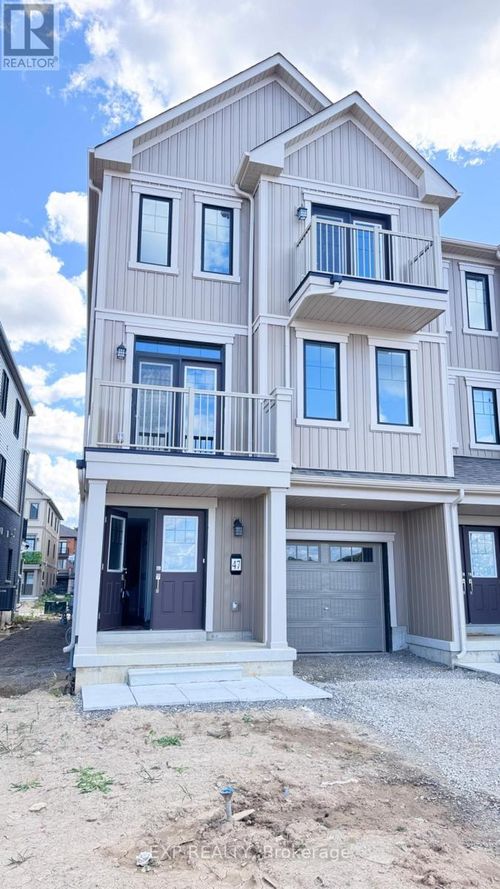 {{alt}} | Card Image