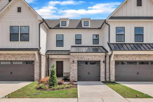 76 N District Ave, Clayton, NC, 27527-6765 | Card Image