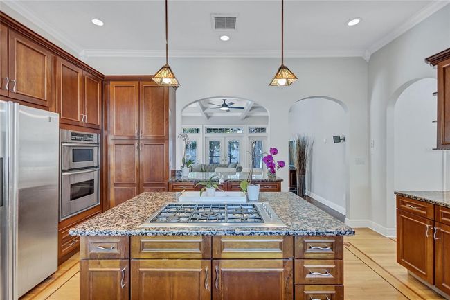 737 25 Th Ave N, House other with 4 bedrooms, 3 bathrooms and null parking in ST PETERSBURG FL | Image 18