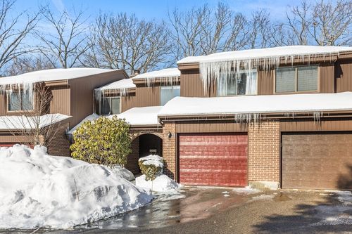 23-23 Tamarack Ln, Peabody, MA, 01960-2751 | Card Image