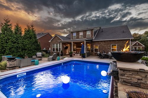 592 Goodman Dr, Gallatin, TN, 37066-6765 | Card Image