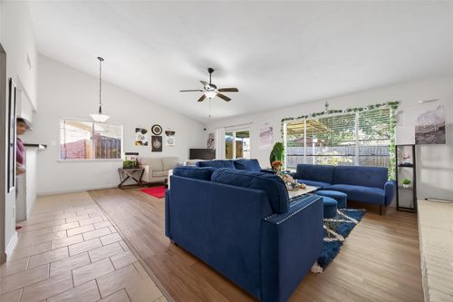 10423 Permian Dr, Sugar Land, TX, 77498-1413 | Card Image