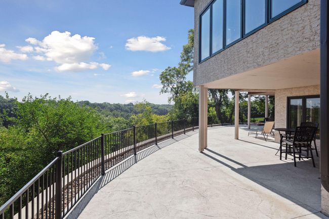 10481 Bluff Rd, House other with 5 bedrooms, 4 bathrooms and null parking in Eden Prairie MN | Image 55