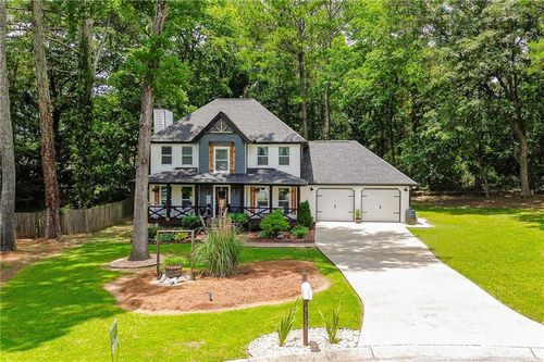 3139 Fairview Dr, Snellville, GA, 30078-3556 | Card Image