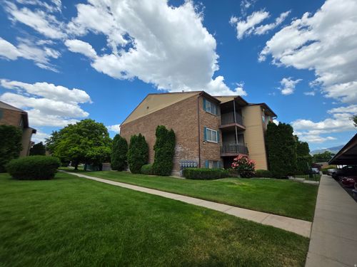 30-4150 Oak Meadows Dr, Salt Lake City, UT, 84123-4117 | Card Image