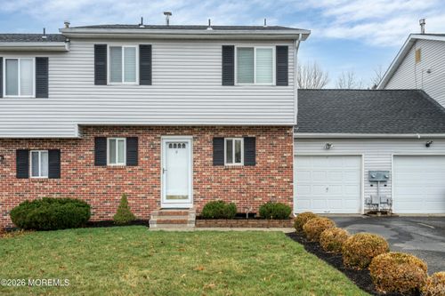 4 Osprey Ct, Howell, NJ, 07731-2893 | Card Image