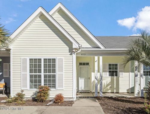 613 Saint Vincent Dr, Wilmington, NC, 28412-3622 | Card Image