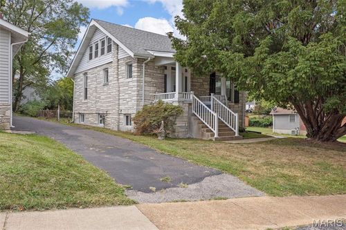 9640 Tennyson Ave, Overland, MO, 63114-3218 | Card Image