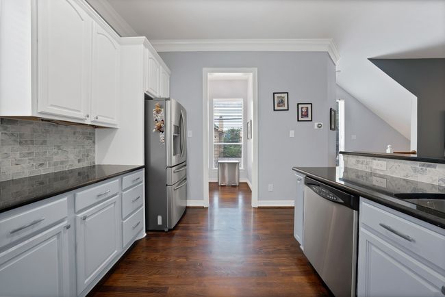 3715 Wycliff Ave, Townhouse with 2 bedrooms, 3 bathrooms and null parking in Dallas TX | Image 12