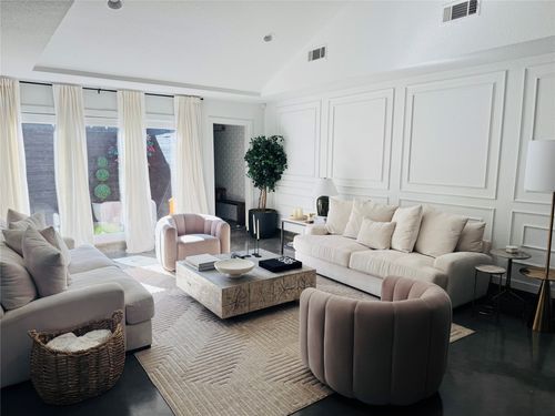 6332 Southpoint Dr, Dallas, TX, 75248-2108 | Card Image