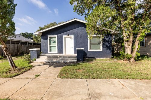 255 W Panhandle St, Slaton, TX, 79364 | Card Image