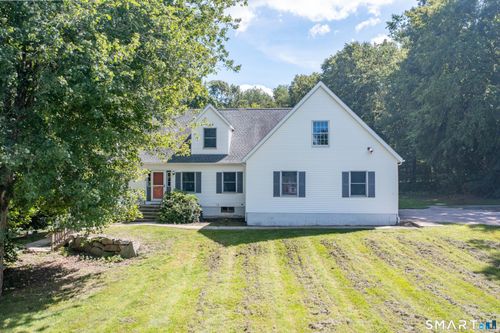 11 Lochdale Dr, Oakdale, CT, 06370-1241 | Card Image