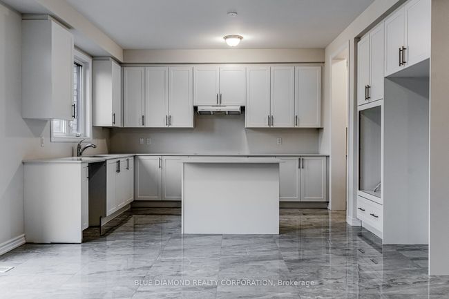 1463 Wellwood Terr, House other with 4 bedrooms, 5 bathrooms and 2 parking in Milton ON | Image 10