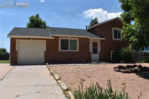 4585 Gatewood Dr, Colorado Springs, CO, 80916-2307 | Card Image