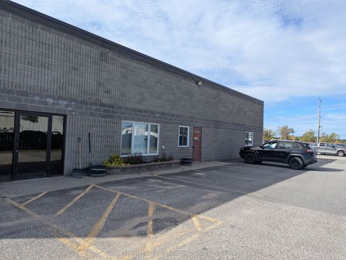 n5-440 Ecclestone Dr, Bracebridge, ON, P1L1Z6 | Card Image