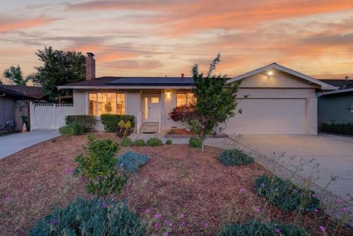 184 Sun Blossom Dr, San Jose, CA, 95123-2265 | Card Image