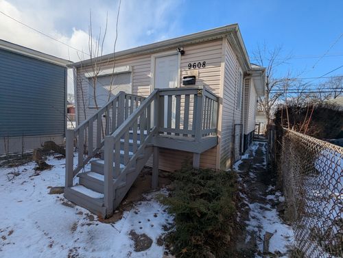 9608 S Wallace St, CHICAGO, IL, 60628-1140 | Card Image